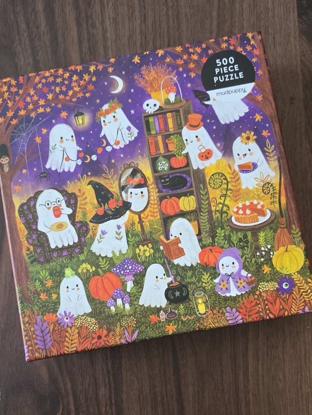 Mudpuppy Ghostly Gathering Halloween 500-Piece Puzzle